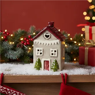 Domček s LED osvetlením X7545